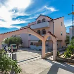 Apartament Lemmy *
